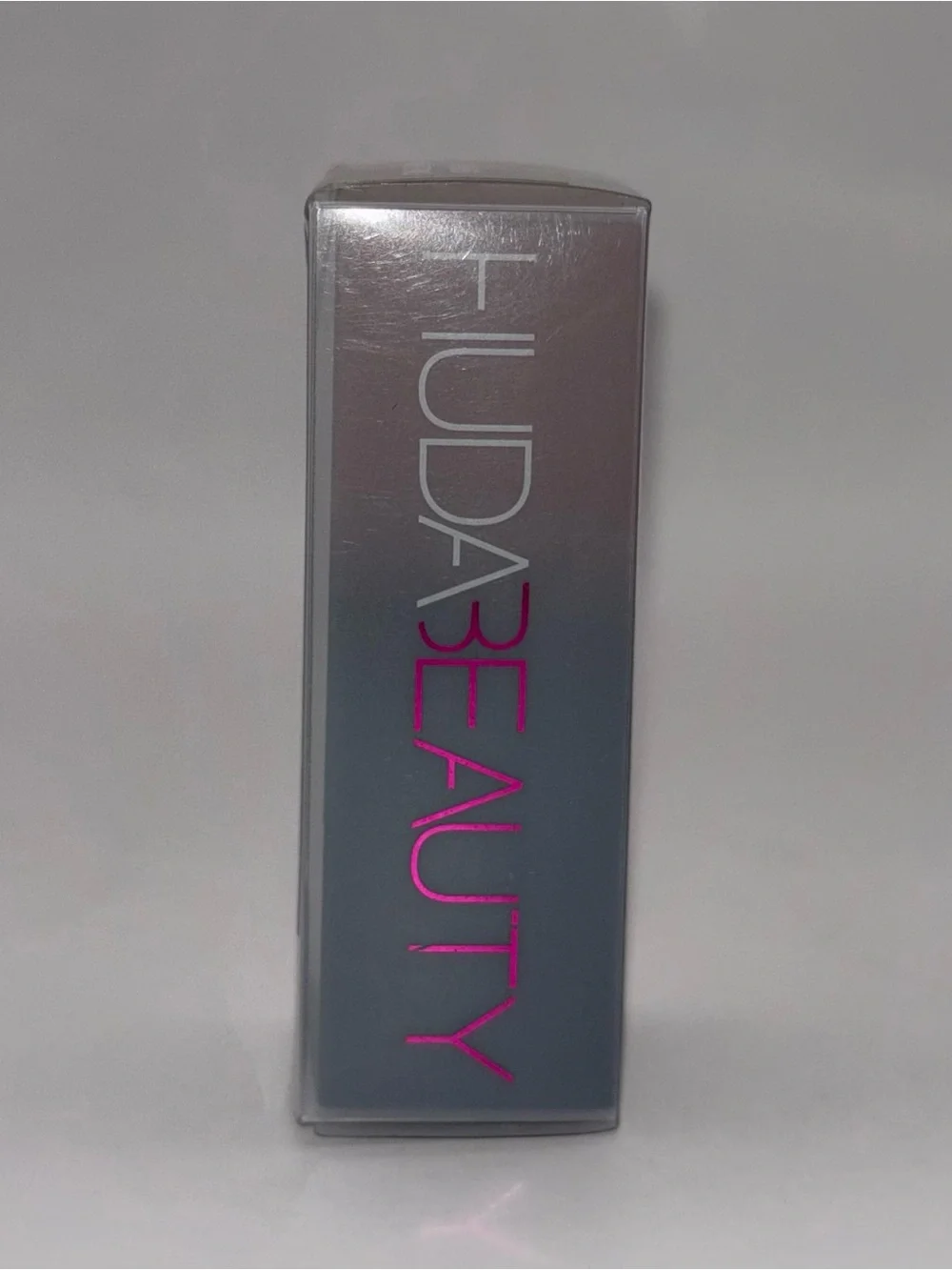 HUDA BEAUTY Power Bullet Matte Lipstick Board Meeting NIB Discontinued